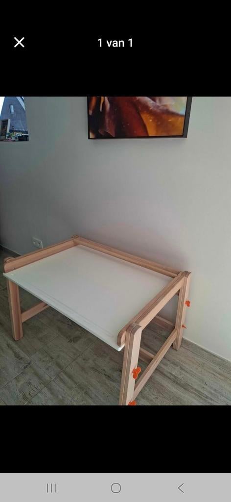 Ikea flisat kinderbureau, Enlèvement