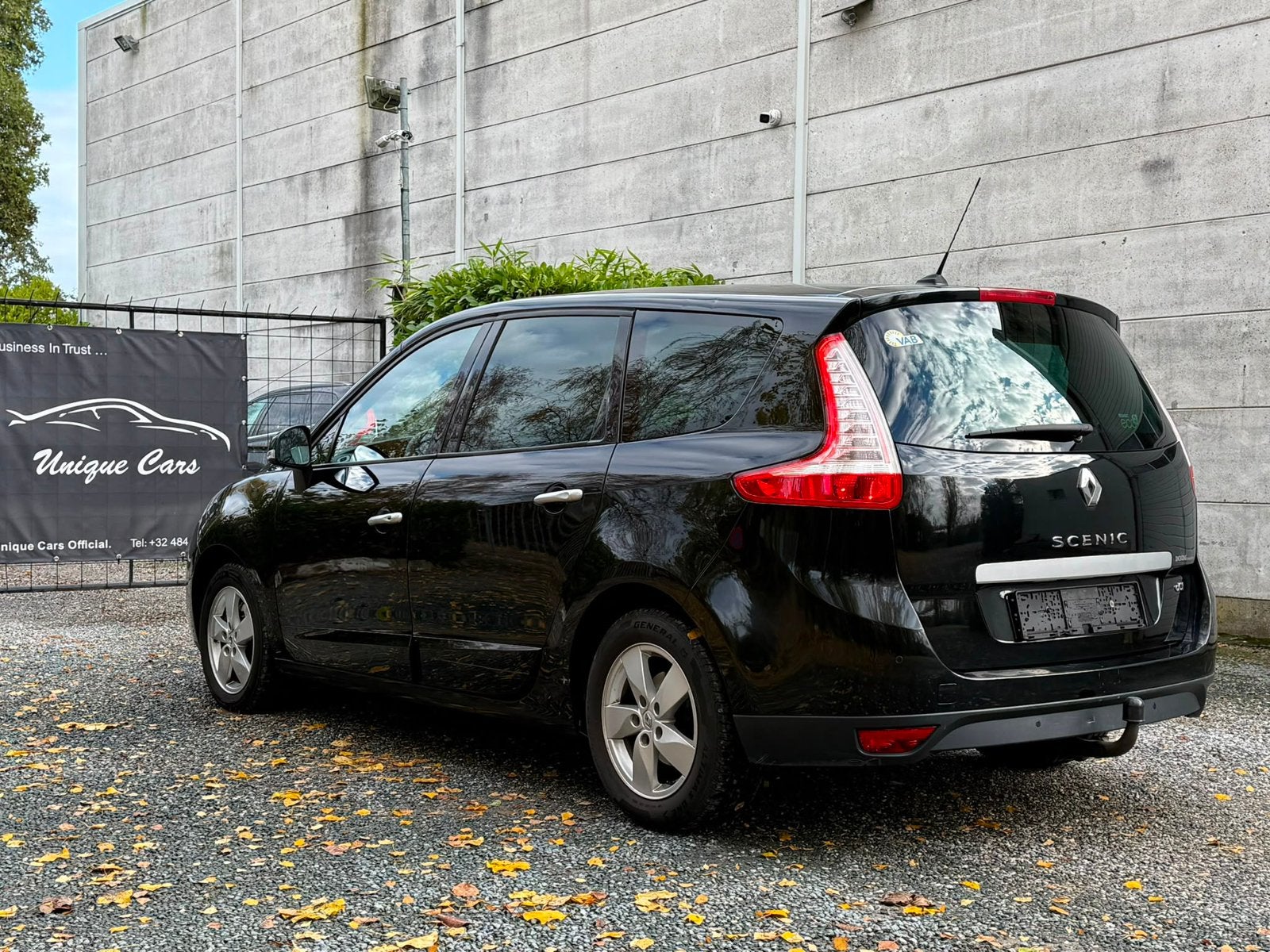 Renault Grand Scenic 1.5 DCi Automaat Xenon Leder 5zit 2011, Auto's, Automaat, Euro 5, Bedrijf, Diesel