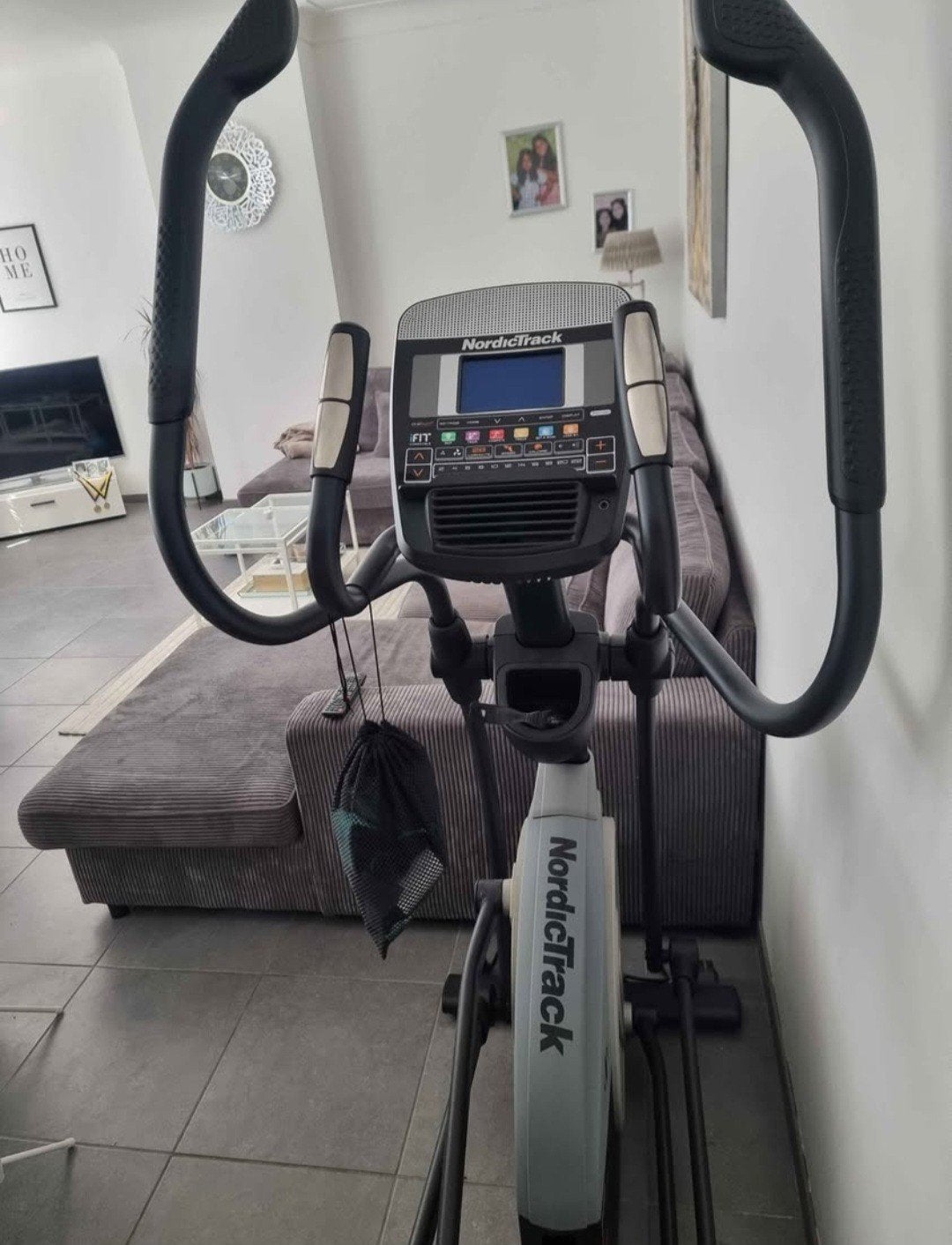 ️ NordicTrack E 9.5 elliptische trainer
Te koop: NordicTra, Sports & Fitness, Enlèvement, Vélo elliptique