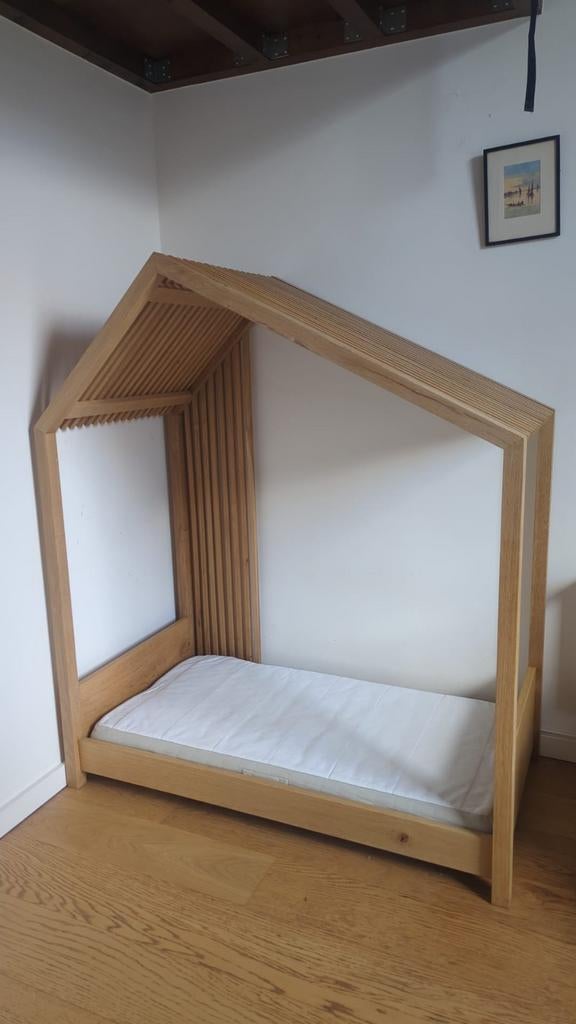 Lit bébé 120cm 60cm  en chêne massif, Enfants & Bébés, Enlèvement