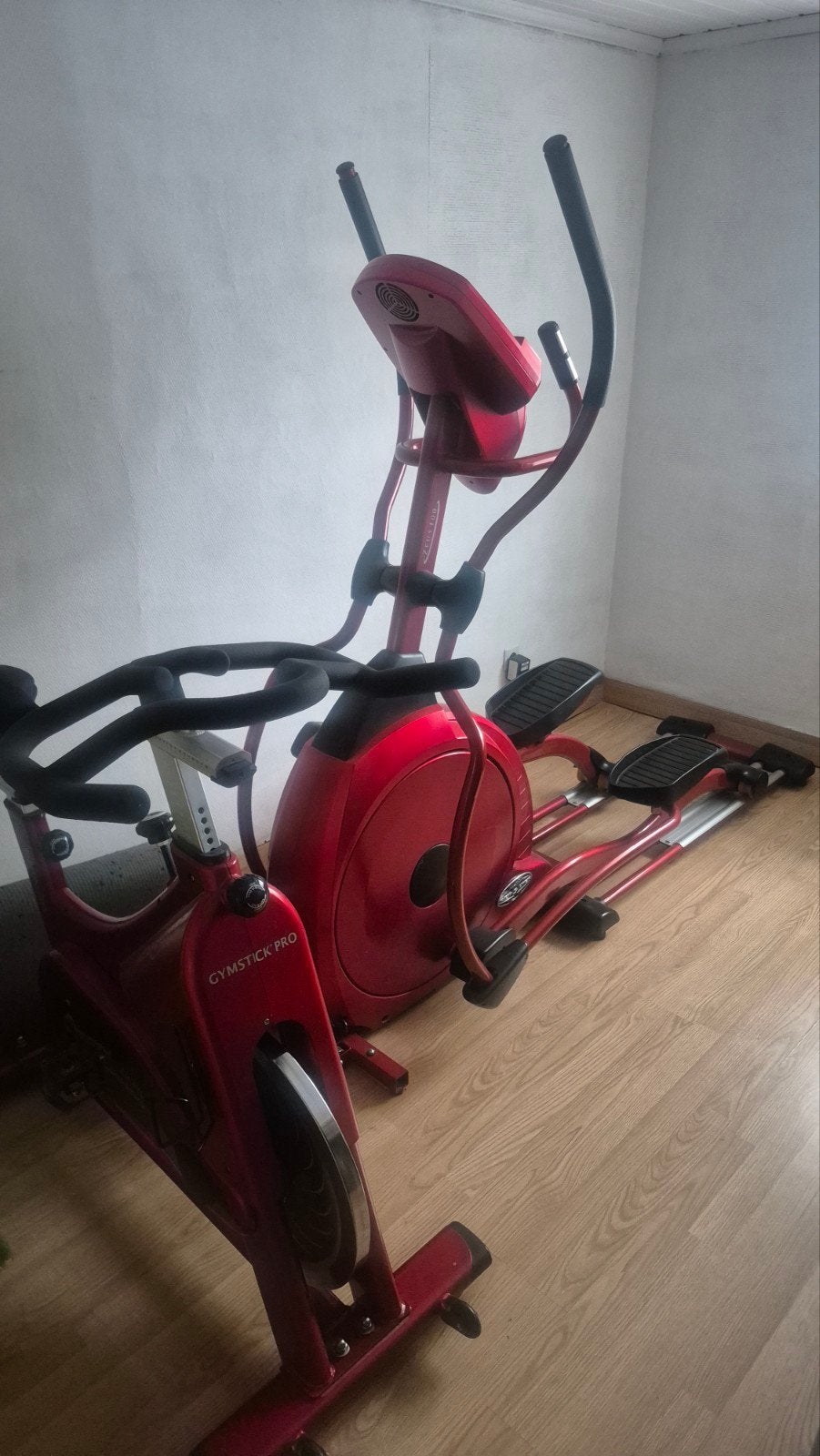 matériels fitness pro, Ophalen, Crosstrainer