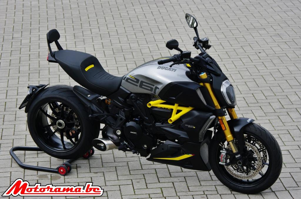 Ducati Diavel 1260S Black & Steel - 2022 - 9000 km @Motorama, Motoren, Motoren | Ducati, 2 cilinders, Nieuw, Motorrijbewijs A