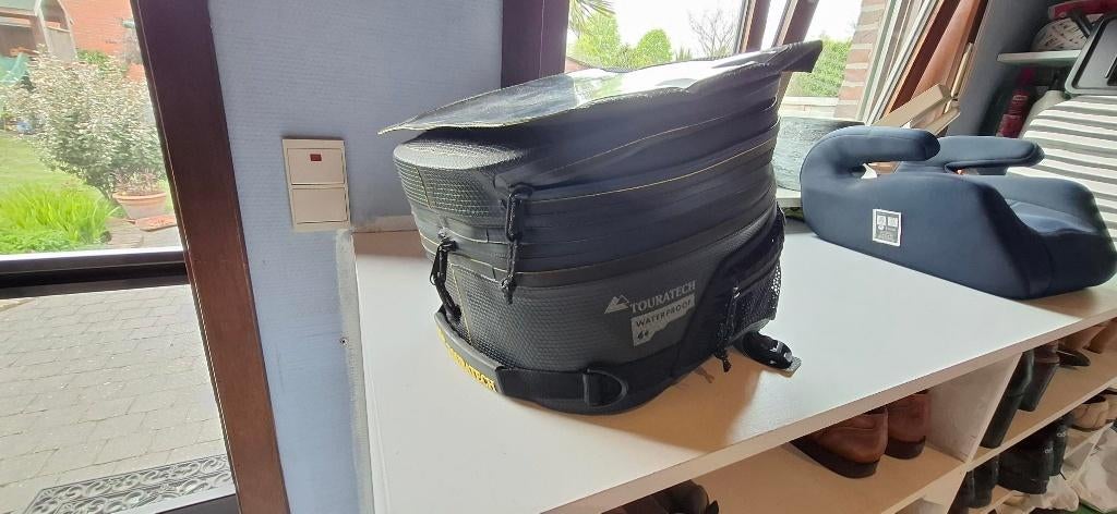 tanktas touratech, Motoren, Ophalen