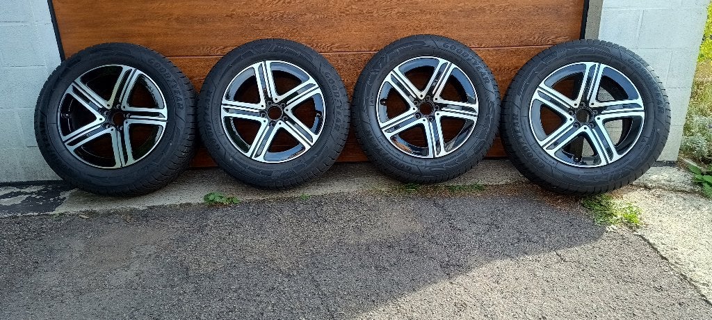roues d'origines Mercedes GLC 2023-2026, Autos : Pièces & Accessoires, Pneus et Jantes, Pneus hiver, Véhicule de tourisme, 18 pouces