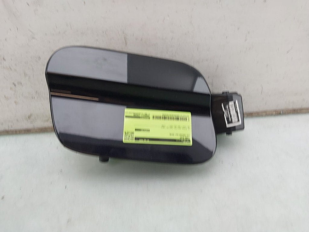 TRAPPE D'ESSENCE Tiguan (AD1) (|5NA809857GRU|5NA809857|), Volkswagen, Volkswagen AG, Utilisé, Kundenbetreuung@volkswagen.de