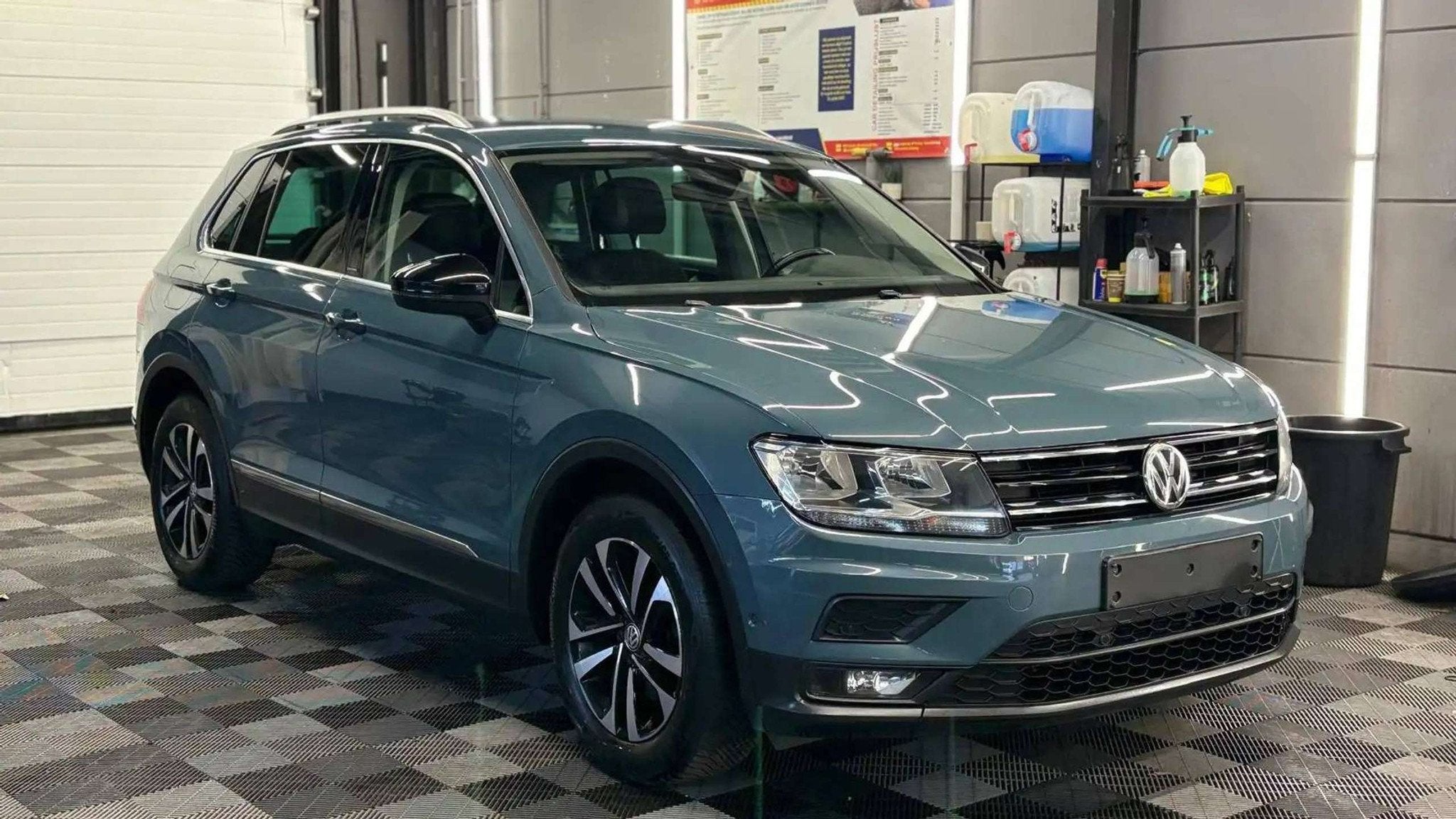 Volkswagen Tiguan 2.0 TDi DSG AUTOMATIQUE bj. 2019 Euro 6d, Autos, Achat, 2270 kg, Entreprise, Anti démarrage