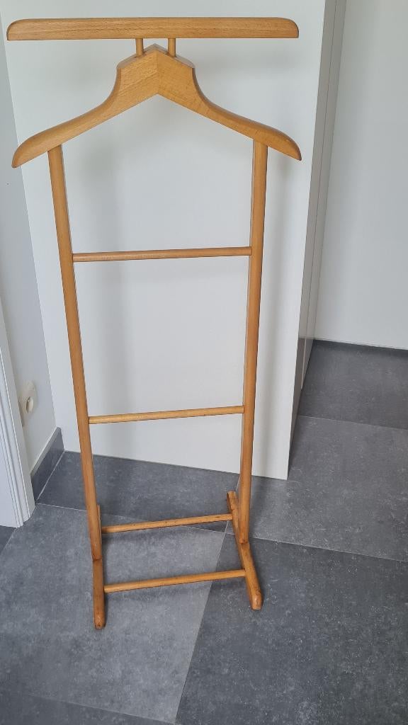 Zeer mooie houten dressboy, kledingstandaard, Enlèvement ou Envoi