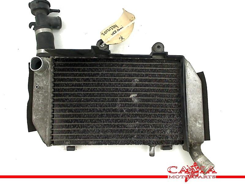 RADIATEUR DROIT Honda VFR 800 VTEC 2002-2013 (VFR800 RC46), Motos, Dhr. S. di Majo, Utilisé, Info@cama-motorparts.nl, P.J. Troelstraweg 8 8
3144 CX  MAASSLUIS, NL