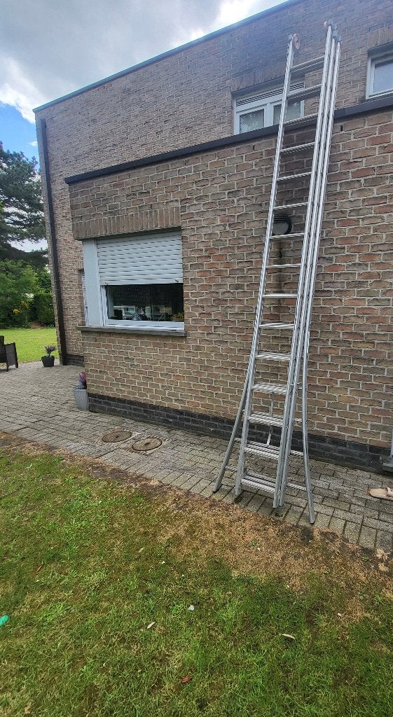 Aluminium 3 delig ladder 3 x 15 treden- L /deel: 4m, Bricolage & Construction, Échafaudages, Enlèvement ou Envoi, Utilisé, Autres types