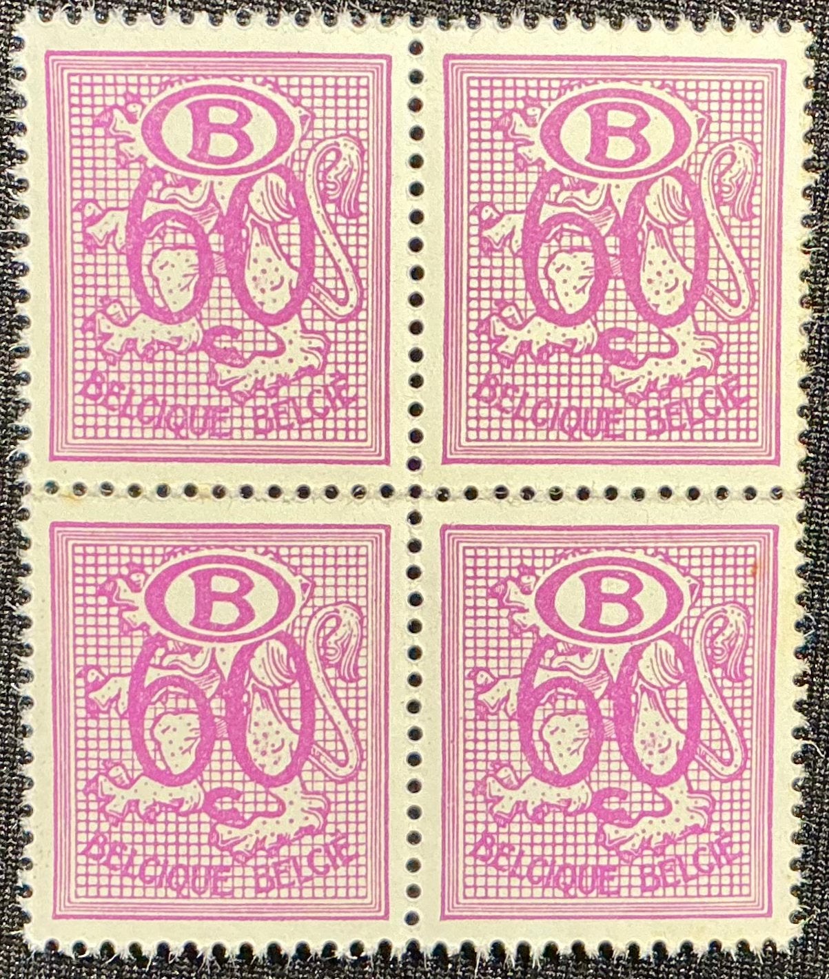 LOT A90. OBP: S52. DIENSTZEGELS. MNH** blok., Orginele gom, Ophalen of Verzenden, Postfris, Postfris