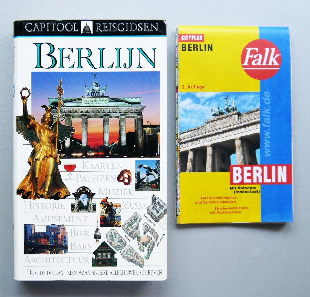 Capitoolreisgids Berlijn inclusief Falk kaart, Boeken, Ophalen of Verzenden, Zo goed als nieuw