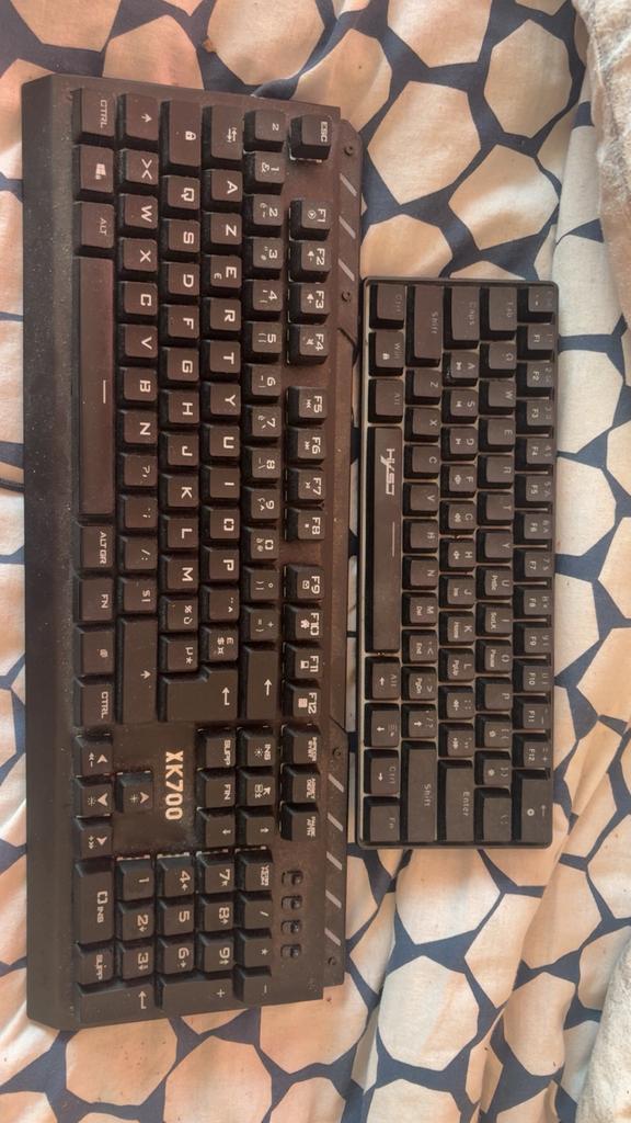 clavier mecanique gamer, Informatique & Logiciels, Enlèvement, Comme neuf, Clavier gamer