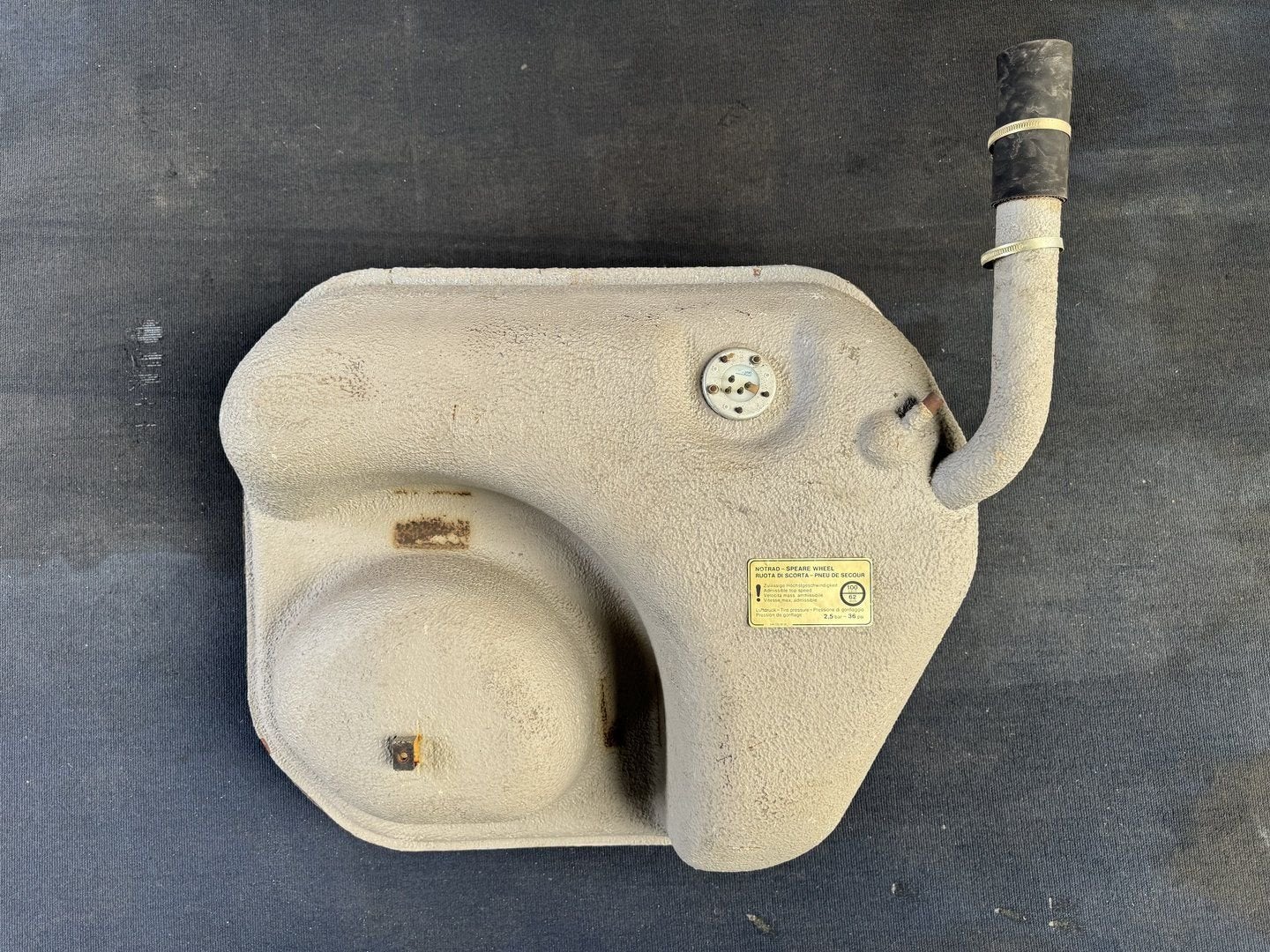 Porsche 911.201.010.02 brandstoftank G-model, -, Utilisé, -, -