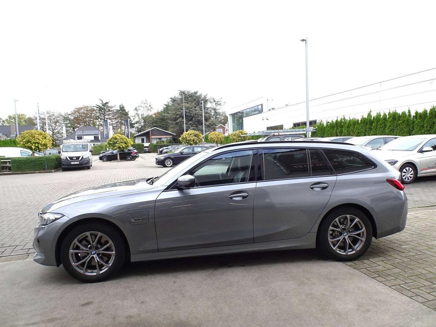 BMW 3 Serie 330 eA Touring PHEV PANODAK,CARPLAY,CAMERA,VIRTU, Auto's, Automaat, 1998 cc, Gebruikt, 4 cilinders