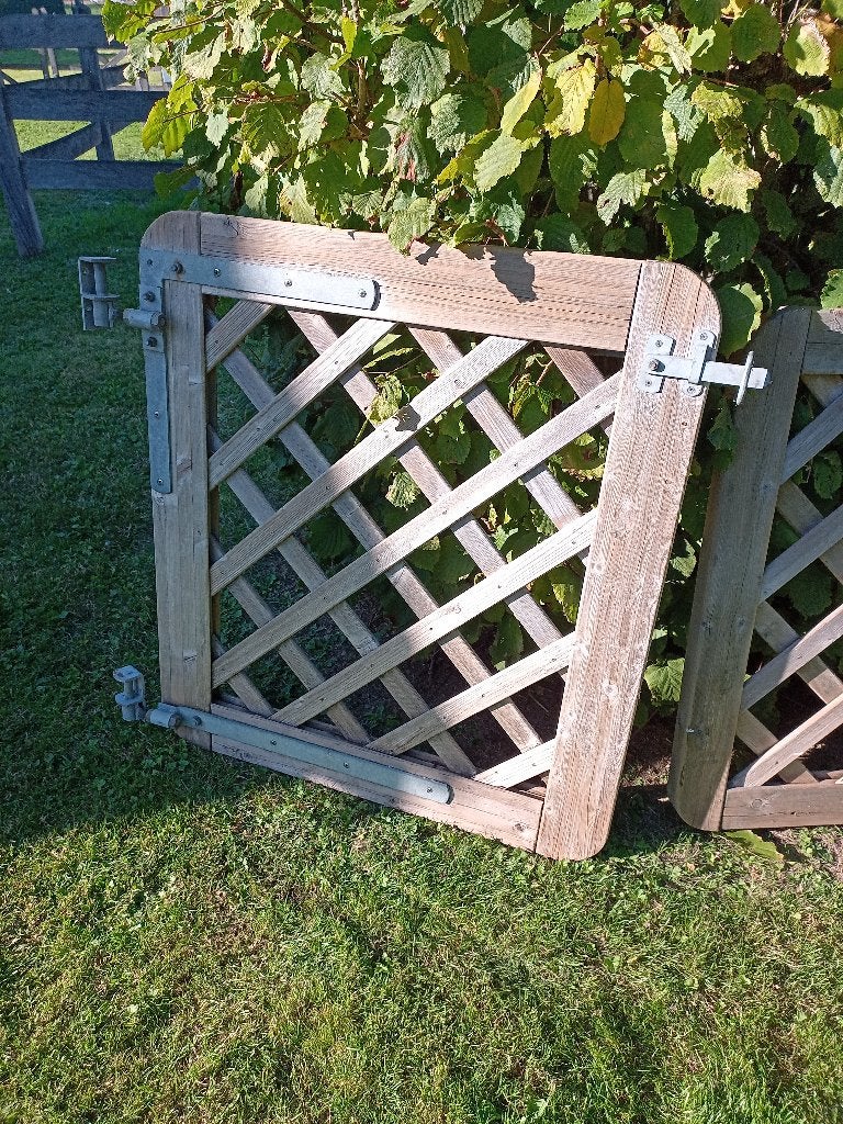 Houten tuinpoort, Tuin en Terras, Ophalen, Gebruikt, Hout, Draaipoort