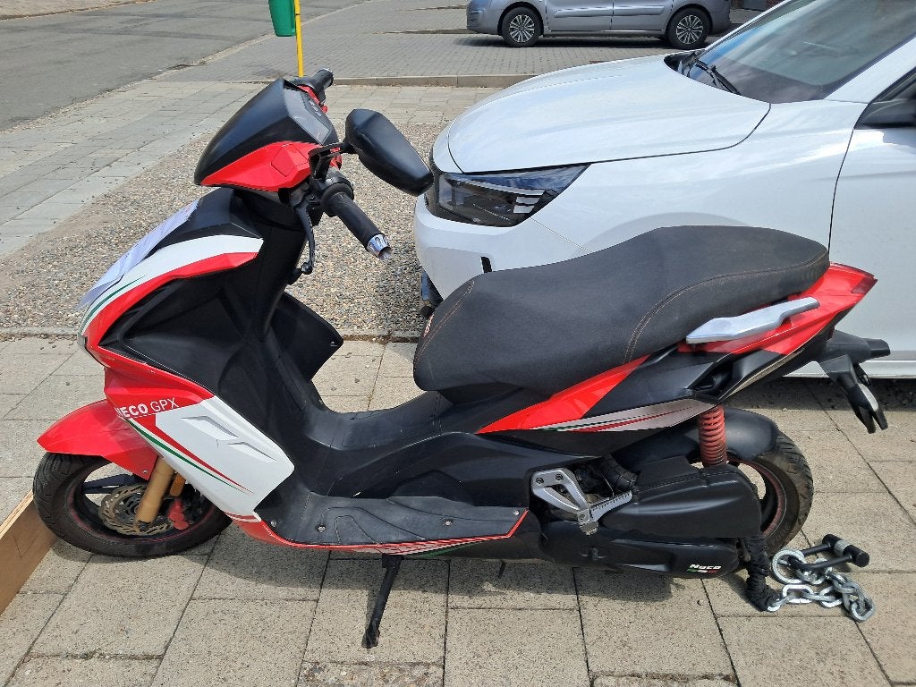 Scooter neco, Vélos & Vélomoteurs, Neco, 49 cm³, Enlèvement, Utilisé