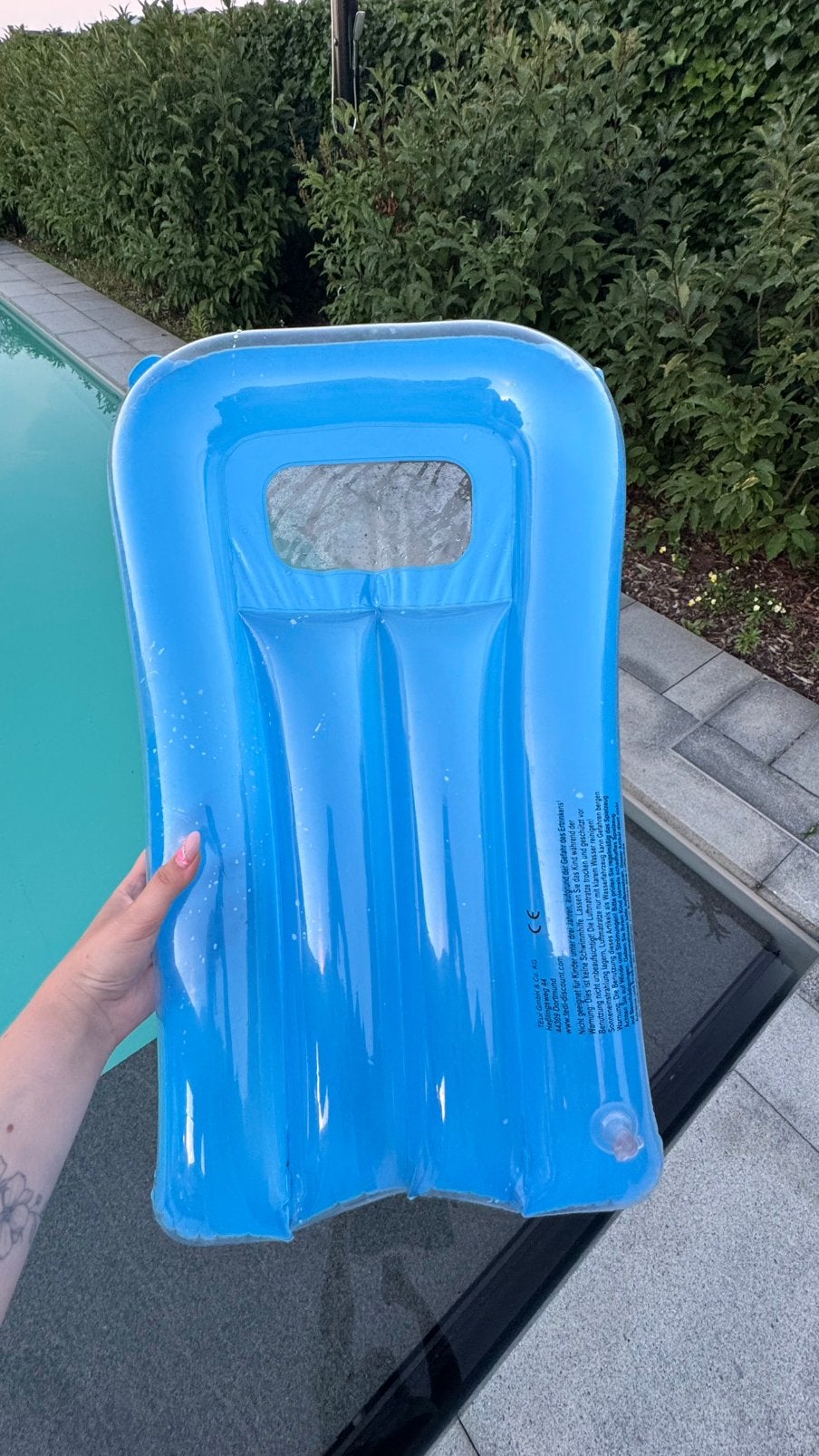 Opblaasbaar mini luchtbed, Ophalen, Zo goed als nieuw