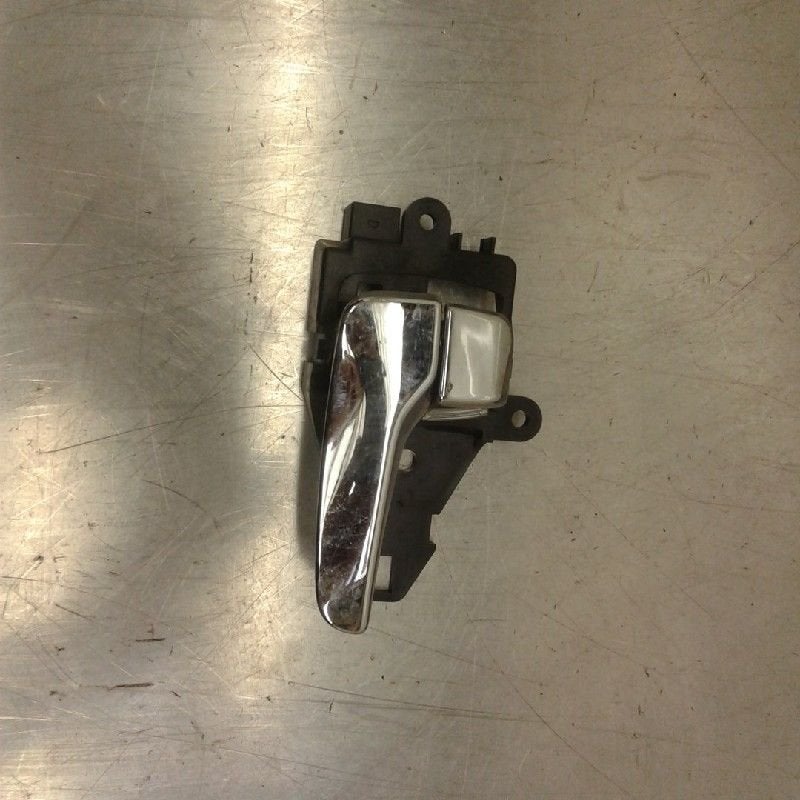 POIGNEE EXTERIEURE ARRIÈRE GAUCHE Mitsubishi L-200, Utilisé, Arrière, Mitsubishi