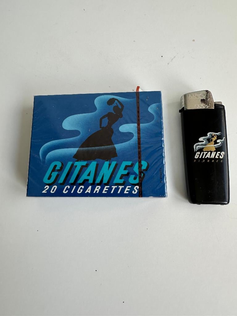 Vieilles cigarettes Gitanes à briquet, Enlèvement ou Envoi