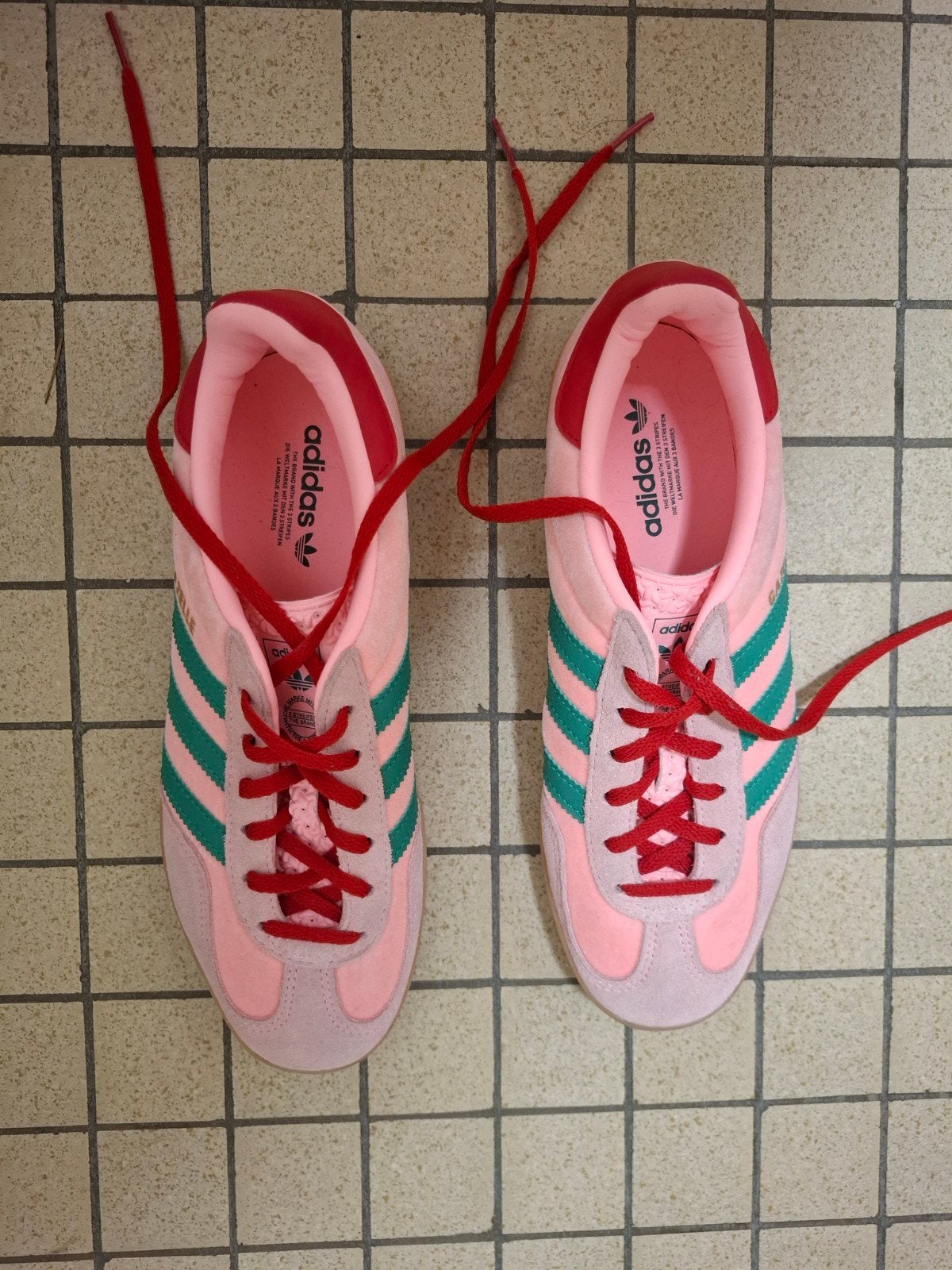 Basket rose et vert,39,Adidas, Nieuw