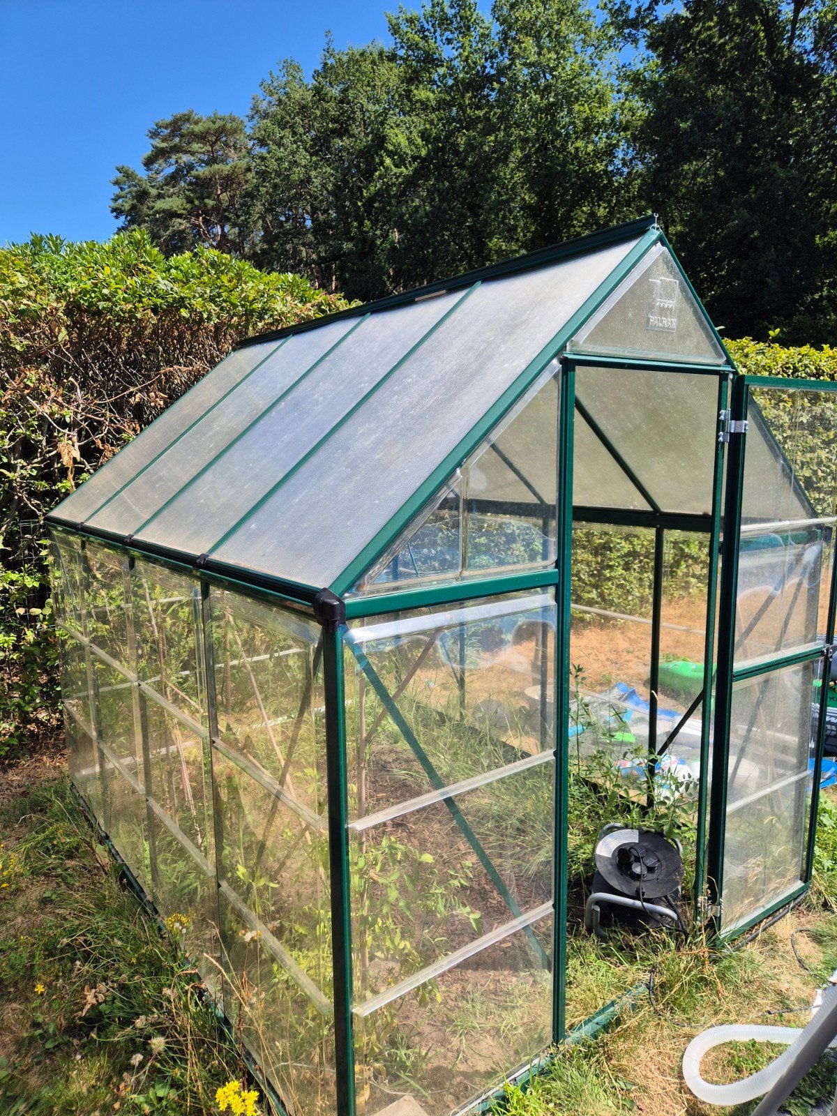 Tuin serre redelijk goede staaat, Ophalen