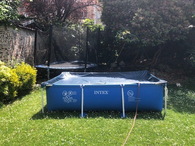 PISCINE INTEX rectangular frame GRATUIT - DEJA RESERVE, Jardin & Terrasse, Piscines, 200 à 400 cm, Moins de 200 cm, Enlèvement