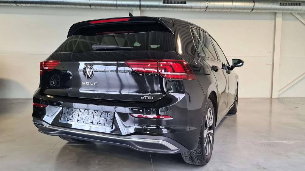 Volkswagen Golf Golf 1.5 eTSI automaat - Navi - LED - ACC -, Auto's, Volkswagen, Automaat, Stof, Zwart, 4 cilinders