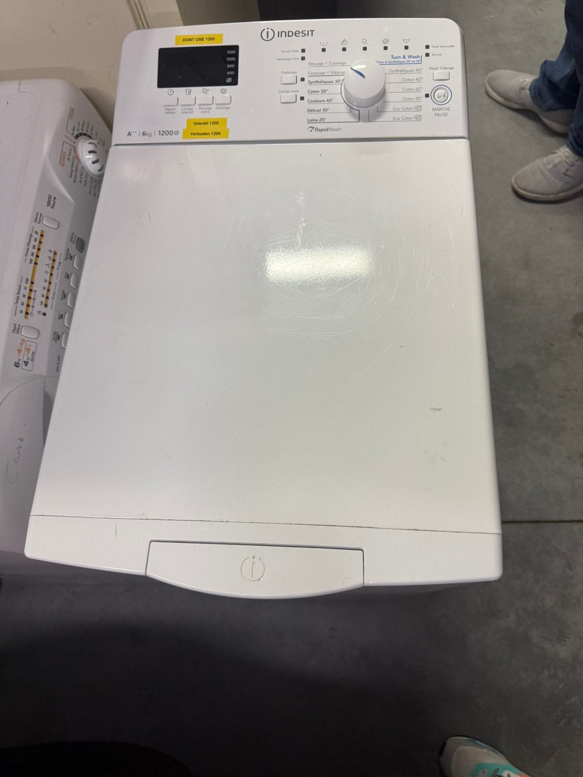 Wasmachine van het merk Indesit, Elektronische apparatuur, Ophalen, Gebruikt