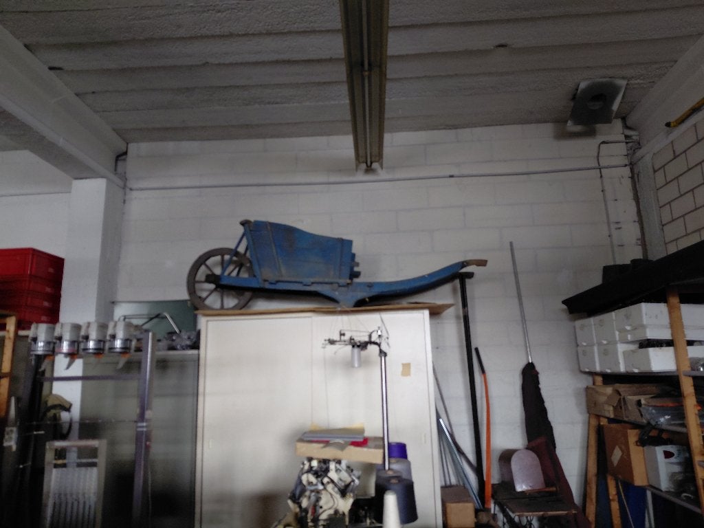 antieke kruiwagen, Ophalen