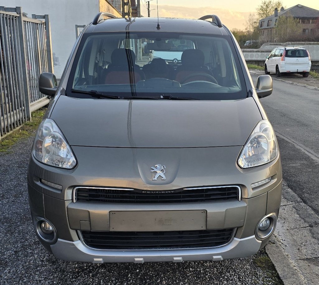 PEUGEOT PARTNER STYLE 1.6 HDI MOD 2015 /AIRCO/1PROPRIÉTAIRE, Autos, Peugeot, Euro 5, Achat, https://public.car-pass.be/vhr/575da541-536f-4add-928e-9897a9a50cd3