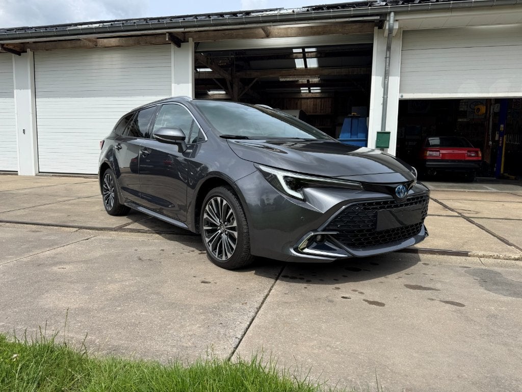 Toyota Corolla Teamplayer 1.8 HSD, Autos, Toyota, Argent ou Gris, Achat, Euro 6, Entreprise
