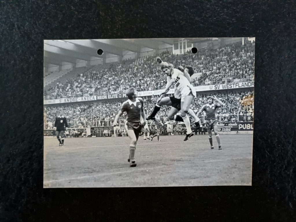 Persfoto Jan Ceulemans - Club Brugge - Brugse Metten 1980, Verzamelen, Sportartikelen en Voetbal, Ophalen of Verzenden, Zo goed als nieuw