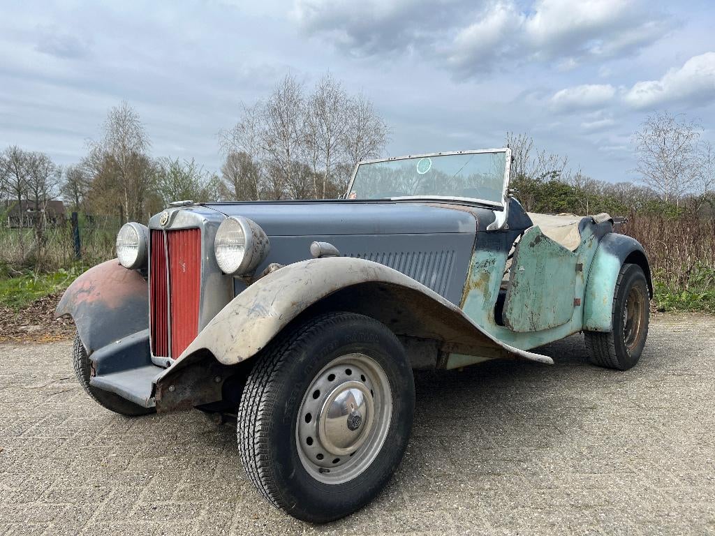 MG TD 1953 | restauratieobject, Achterwielaandrijving, Cabriolet, Bedrijf, Handgeschakeld