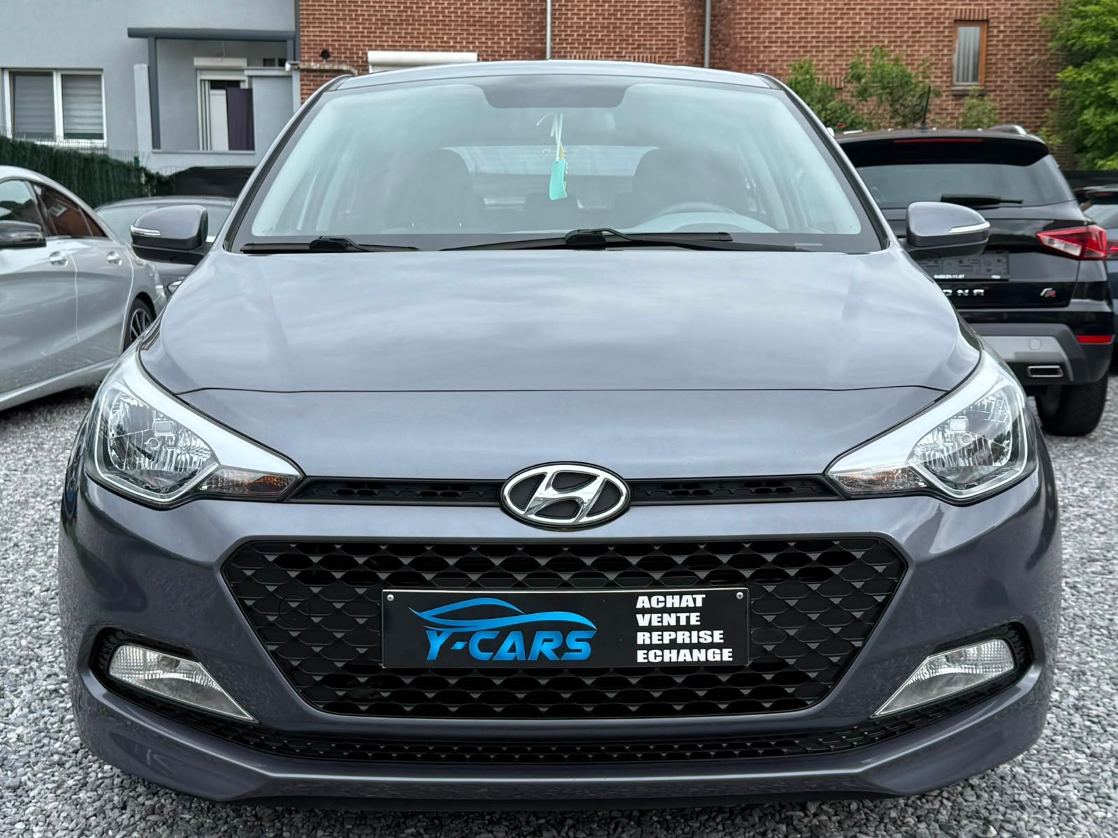 HYUNDAI i20 // NAVI,CLIM,…//GARANTIE 12MOIS, Autos, Hyundai, Argent ou Gris, Achat, Euro 6, Entreprise