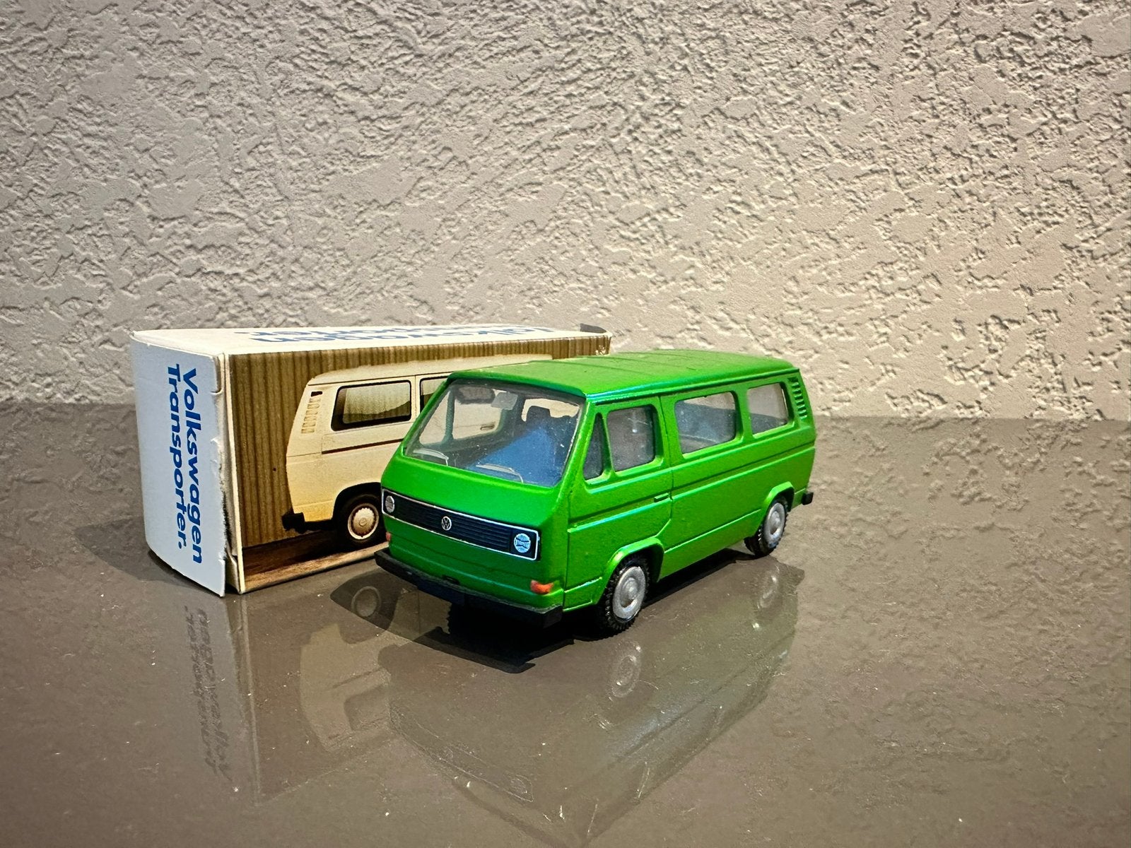 1/43 Volkswagen Transporter T3 - Schabak, Enlèvement ou Envoi, Comme neuf, Voiture