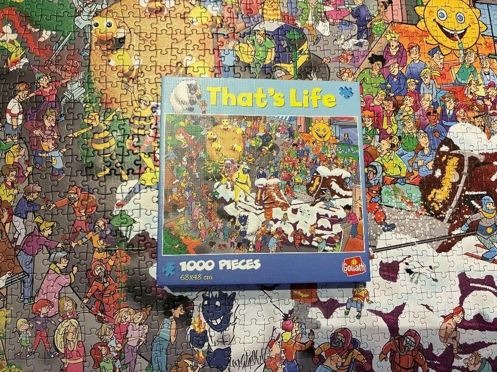 Puzzel van 1000 stukjes: That's Life Parade-puzzel, Hobby en Vrije tijd, Ophalen of Verzenden, Zo goed als nieuw