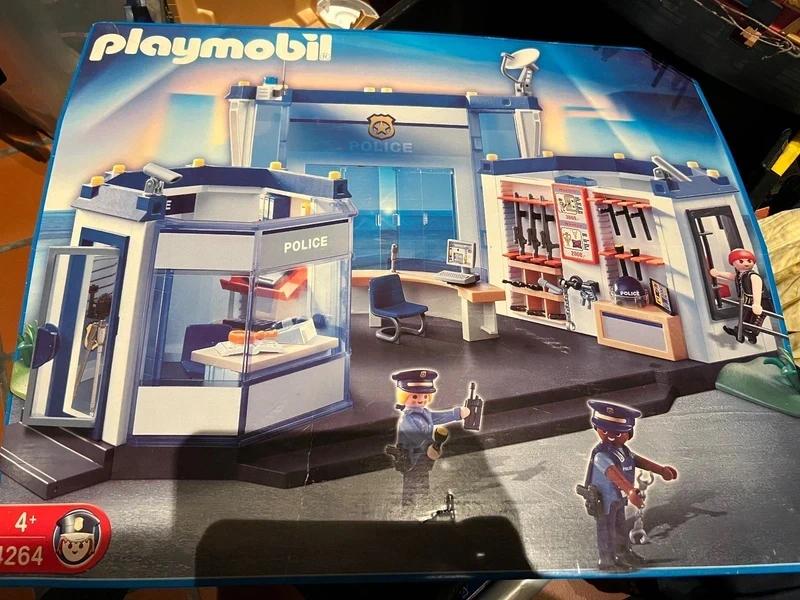 Playmobil 4264 Police office, Enfants & Bébés, Jouets | Playmobil, Enlèvement, Comme neuf