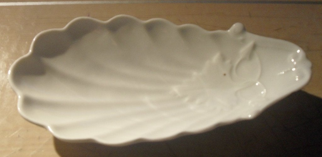 Plat en forme de feuille, Maison & Meubles, Enlèvement ou Envoi