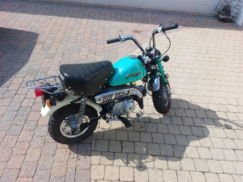 Singa Ying cheng 49 cc 635 km, Fietsen en Brommers, Ophalen