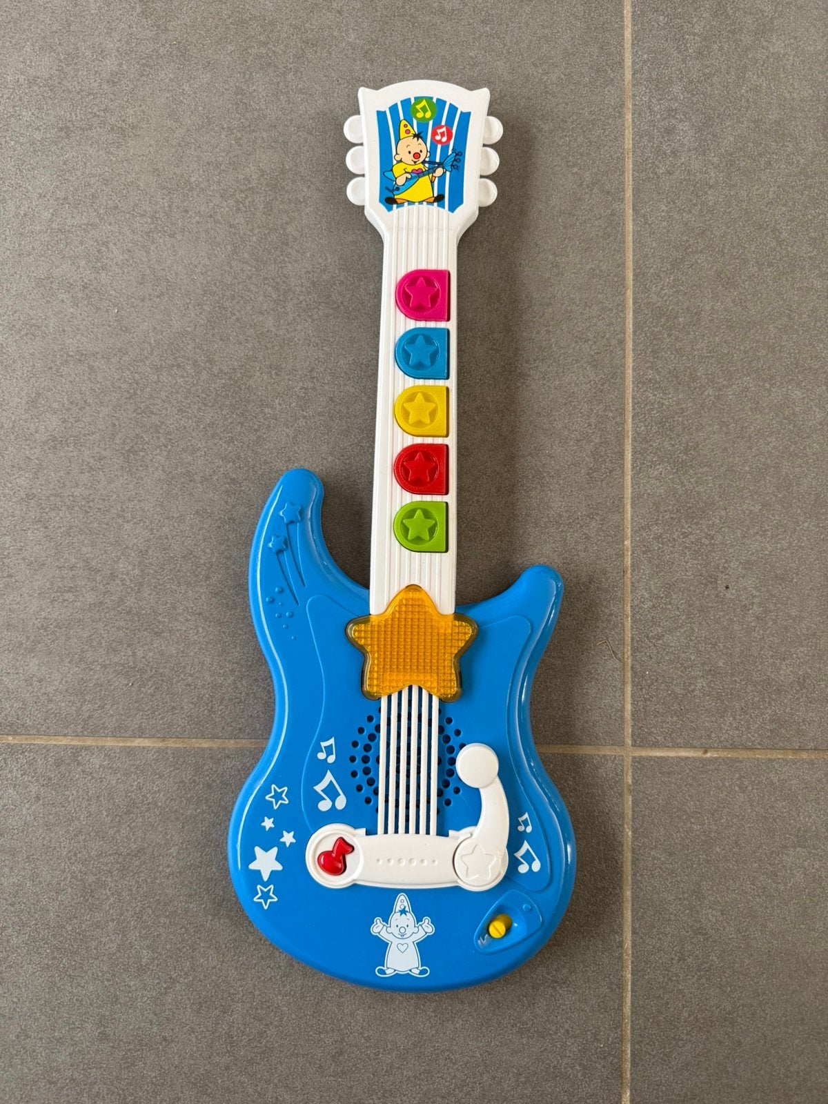 Bumba mijn eerste gitaar, Enfants & Bébés, Jouets | Vtech, Enlèvement, Comme neuf