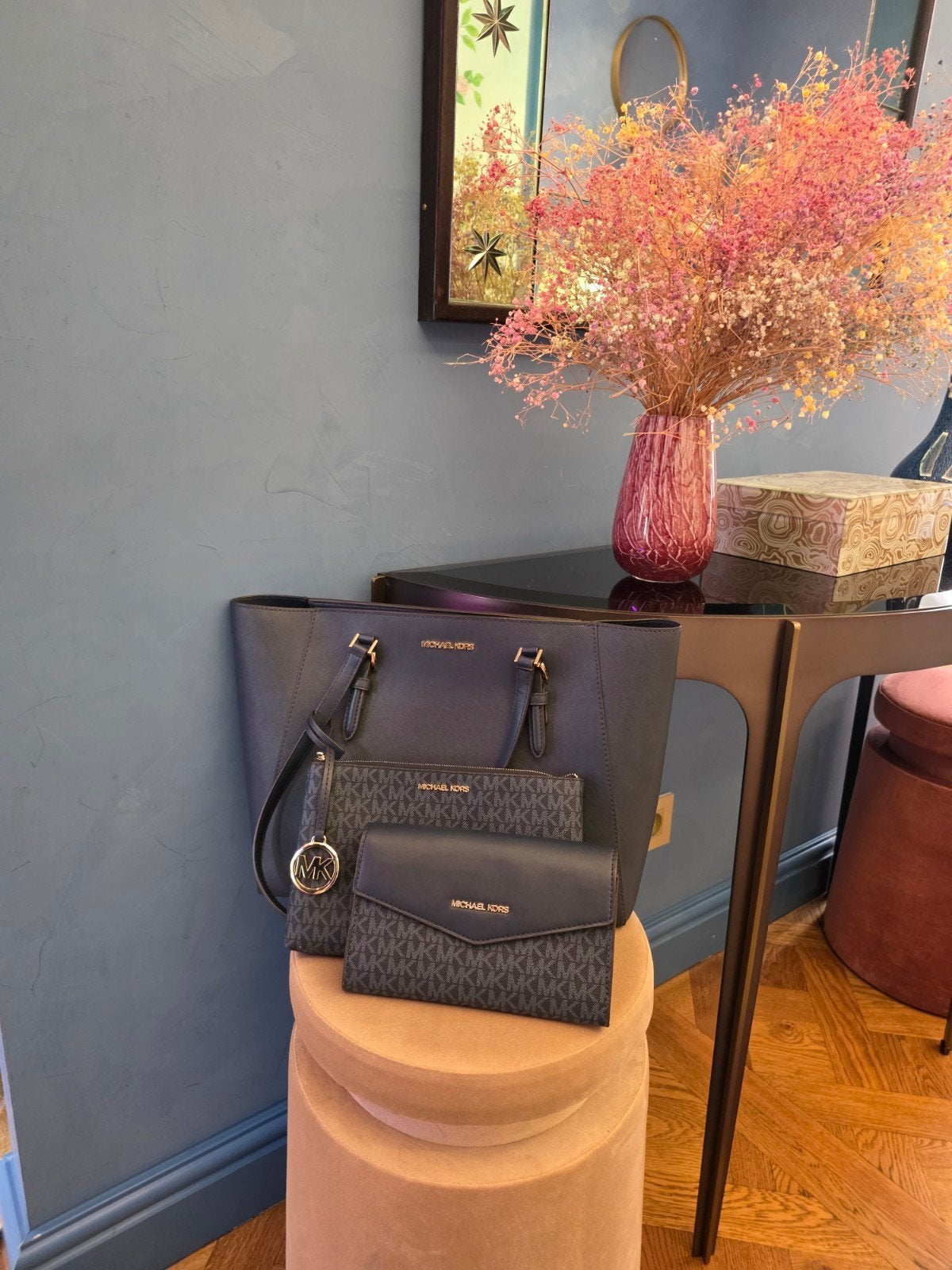 Ensemble sac et pochettes Michael Kors 3 pièces – Navy / Mon, Maison & Meubles, Enlèvement