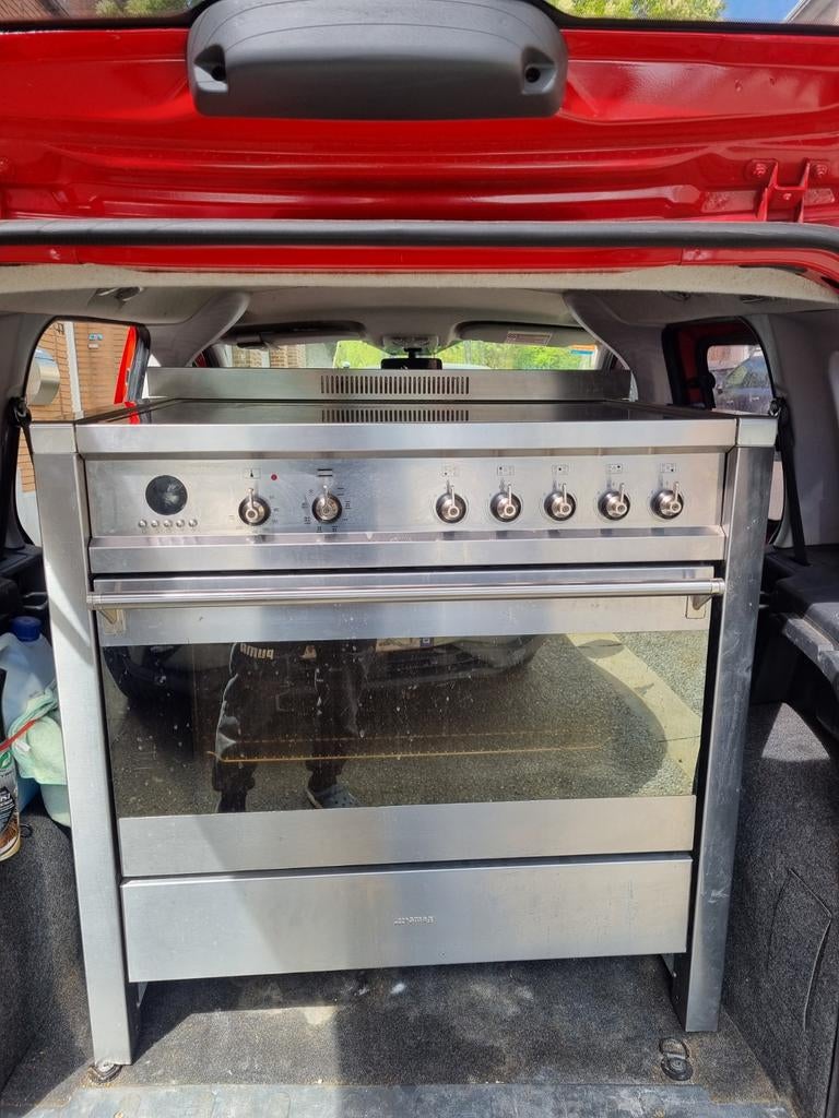 four professionnel électronique SMEG, Ophalen of Verzenden, Oven