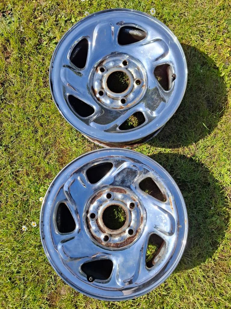 2 velgen Daihatsu Feroza, Auto-onderdelen, Ophalen, Velg(en)