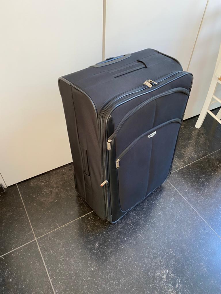 Valise Delsey, Bijoux, Sacs & Beauté, Valises, Enlèvement, Comme neuf, Roulettes