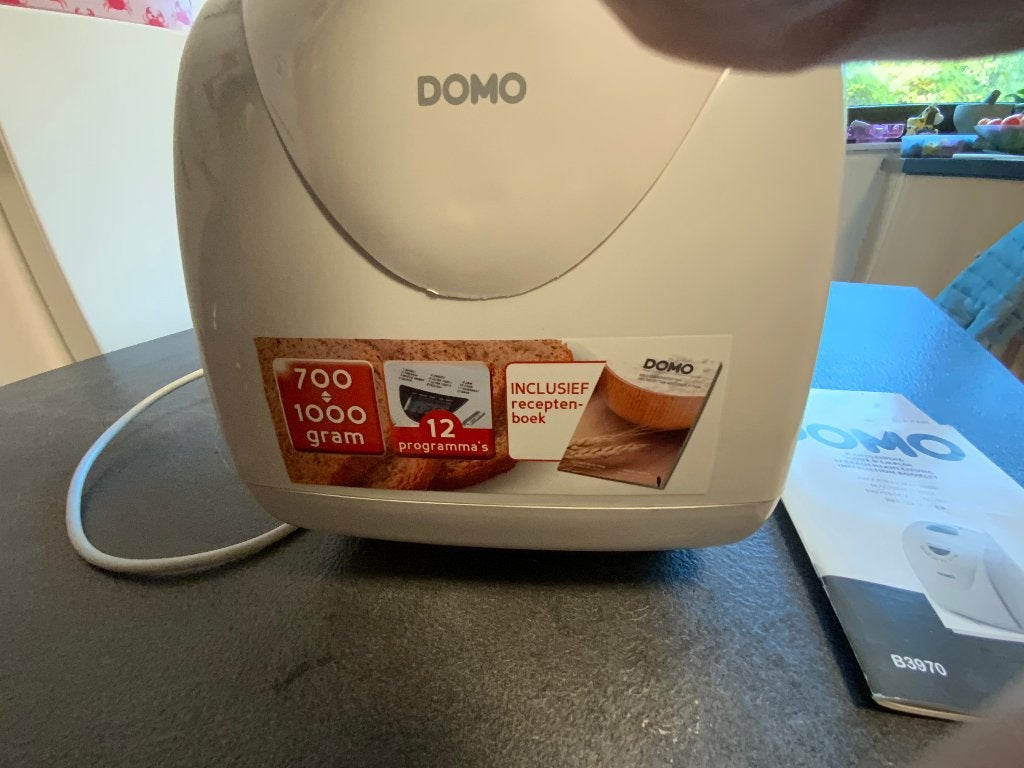 Broodmachine domo, Elektronische apparatuur, Gebruikt, 800 tot 1200 gram deeg, Kijkvenster, Ophalen