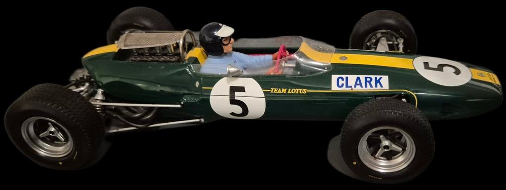 Lotus 33 - Jim Clark - Winnaar Britse GP 1965 - Spark 1/18, Ophalen of Verzenden