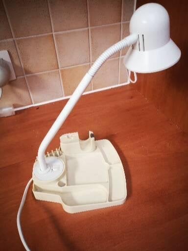 Witte bureaulamp met gereedschapsplank, Ophalen of Verzenden