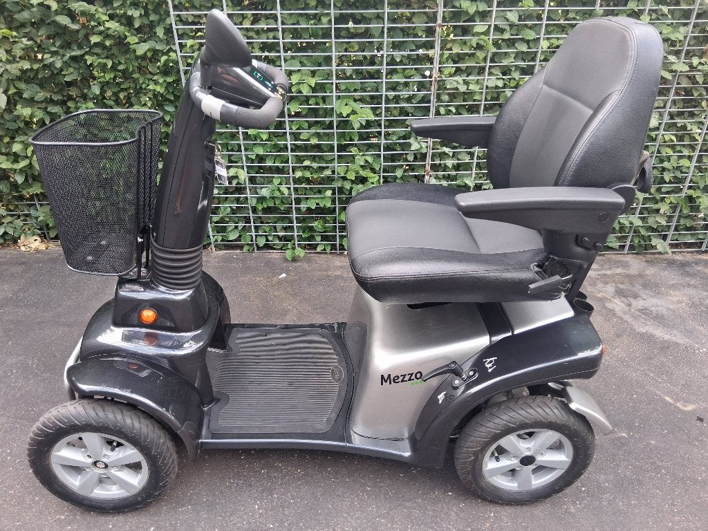 Scootmobiel, Diversen, Brommobielen en Scootmobielen, Ophalen of Verzenden, Gebruikt, 46 km of meer, 11 t/m 15 km/u