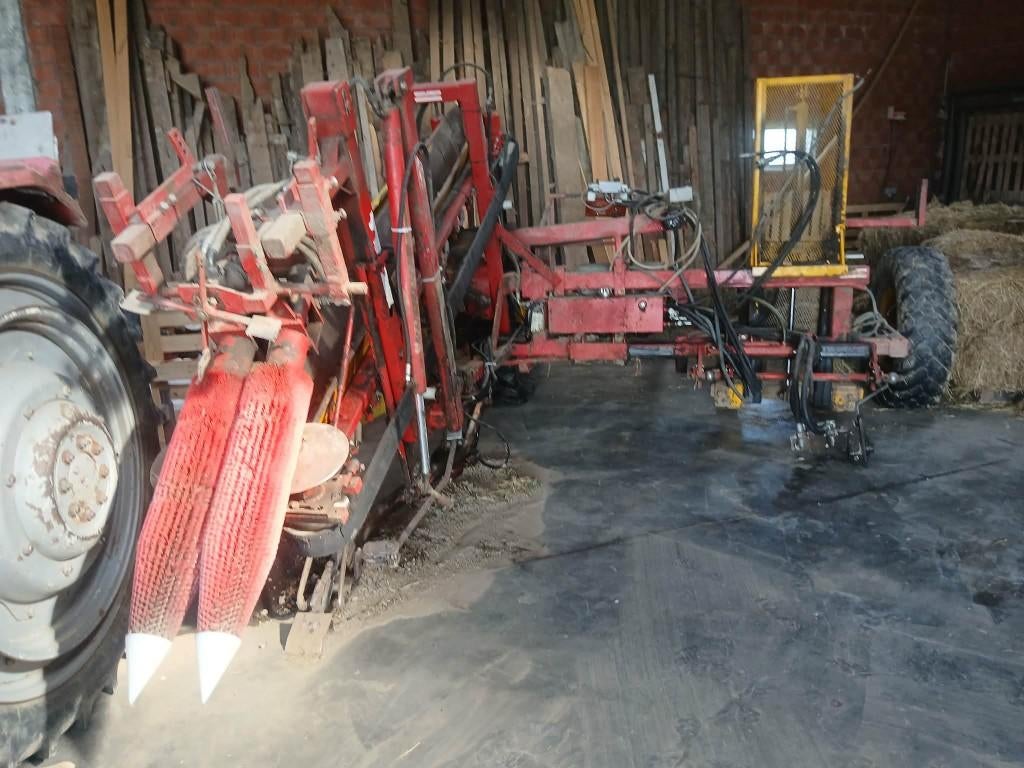 Prei rooier verhoest, Zakelijke goederen, Landbouw | Werktuigen, Ophalen, Vollegrondsgroente, Oogstmachine