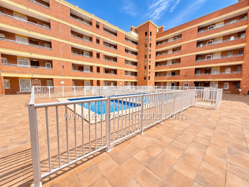 REF T30447 - Appartement avec terrasse et piscine, Immo, Village, Torrevieja, 78 m², Appartement